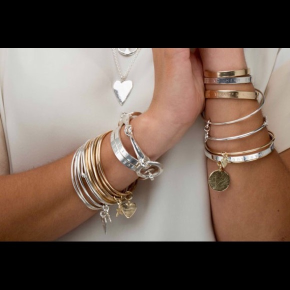 Meet the Posher! 🐝 - Picture 1 of 1